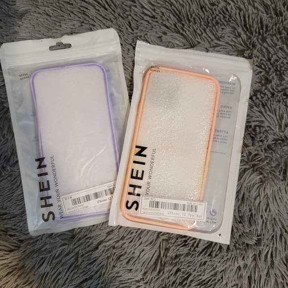 2 iphone 12 Pro Max Cases - Picture 1 of 11